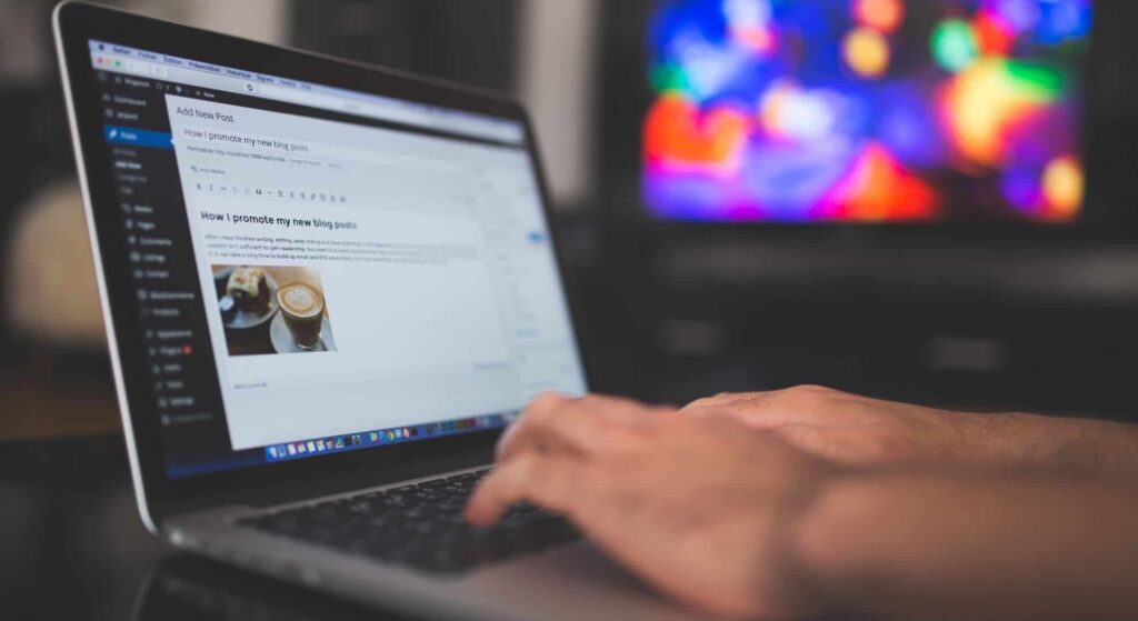 Untitled design 2022 03 24T091326.887 1 Why Your Business Needs A Blog In 2022 3