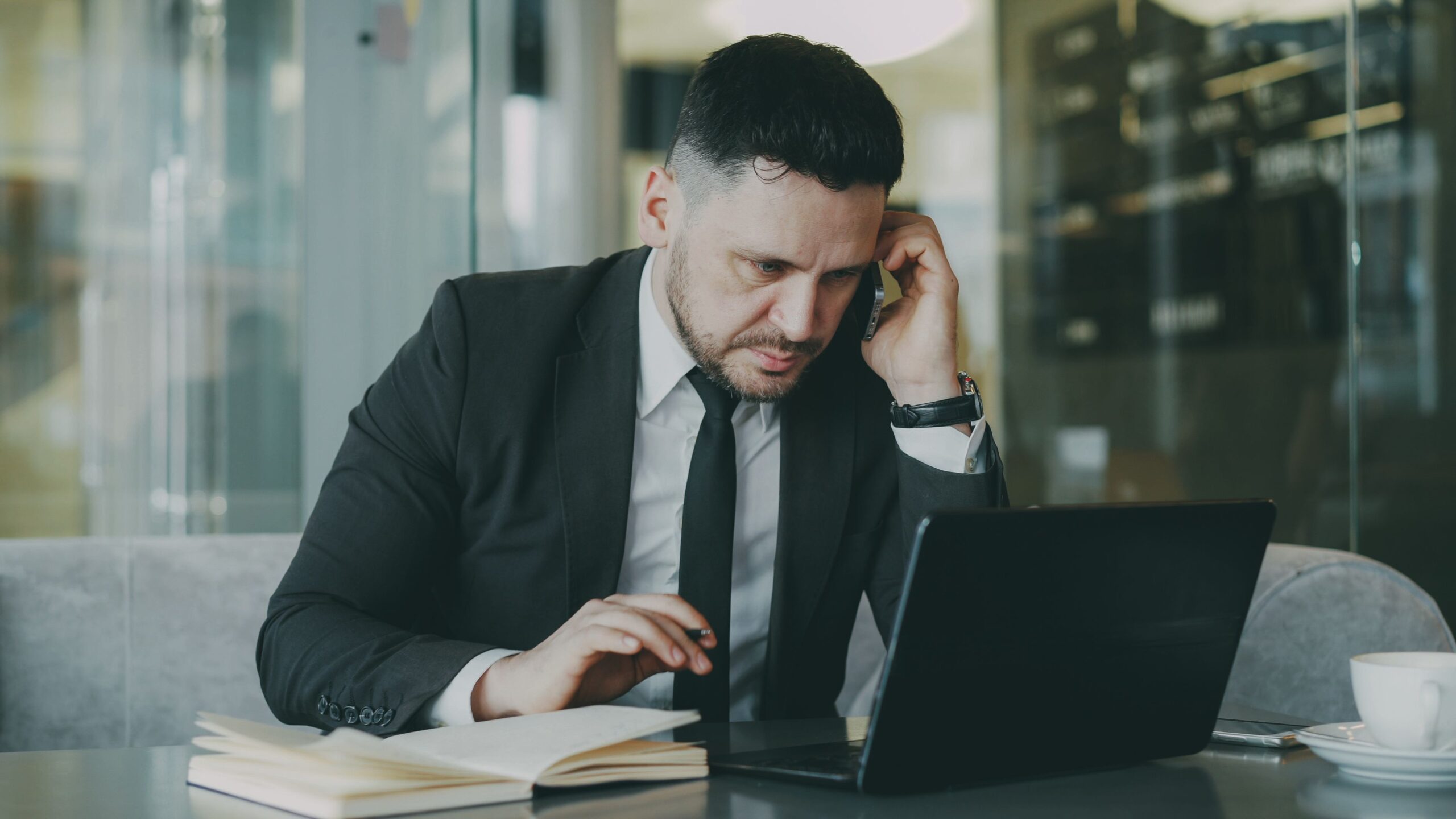 businessimage5 scaled On-Page vs Off-Page SEO Explained 1